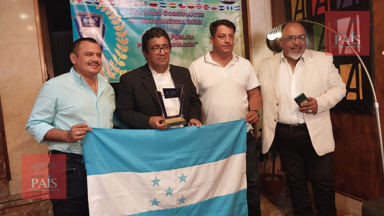 Alcalde de Choluteca recibe Premio Líder Iberoamericano Radio País