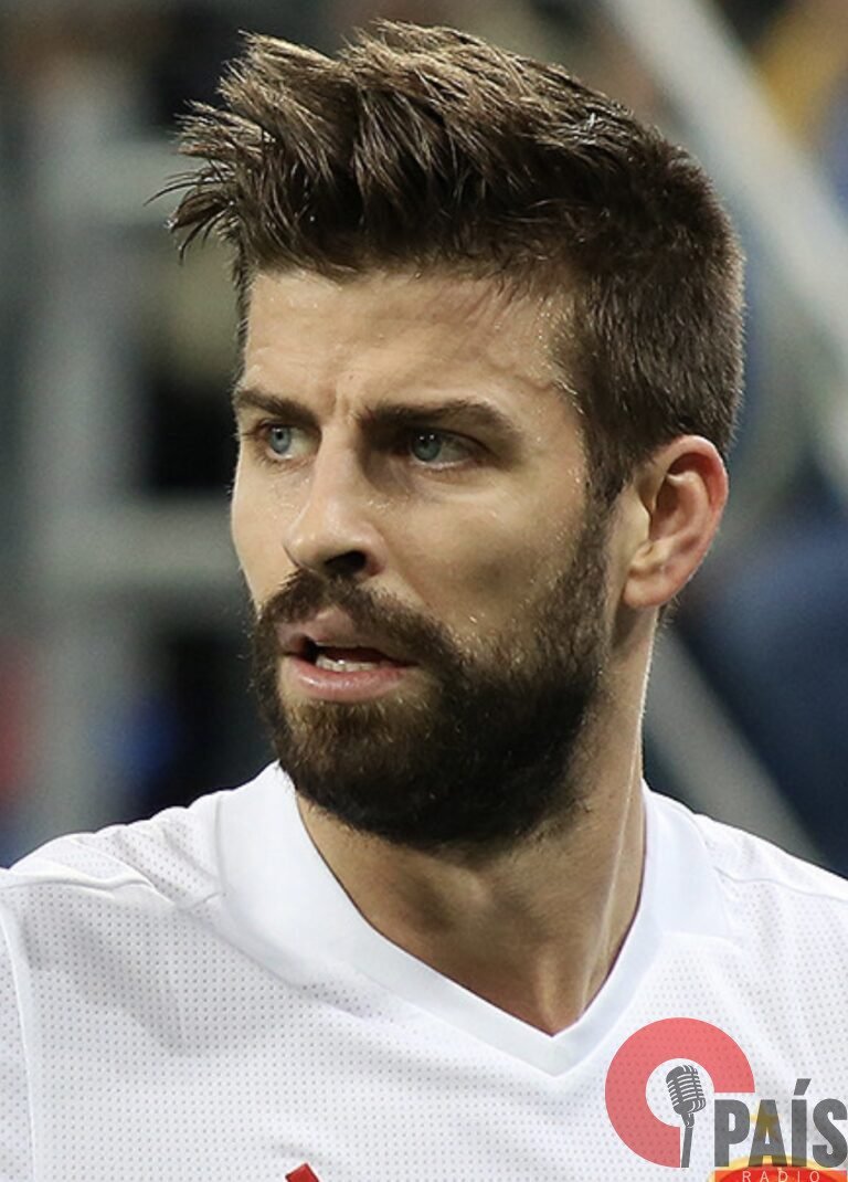 Piqué anuncia su salida del Barcelona