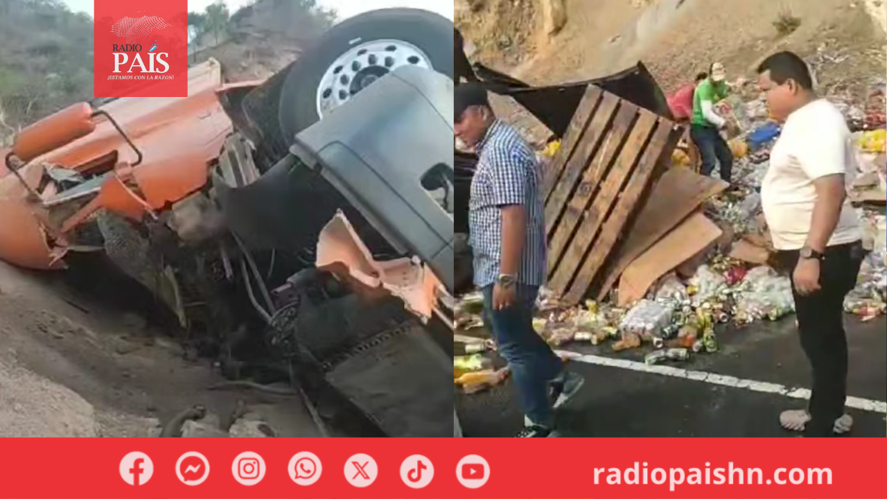 Video: Accidente de rastra llena de productos en el Canal seco a la altura  de Caridad | Radio País