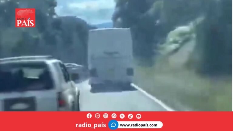 Motorista de una rastra salvó la vida de decenas de pasajeros de un autobús que perdió los frenos en el sector de El Portillo, Ocotepeque, Honduras